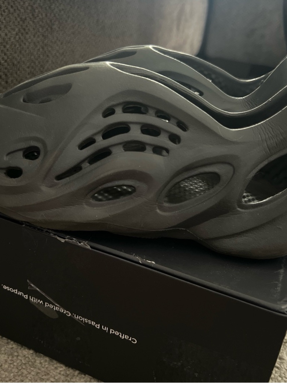 yeezy foam runners